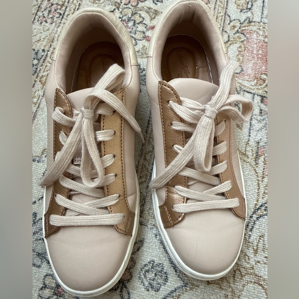 Women's Rose Pink Sneakers